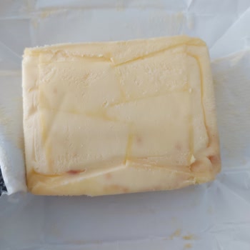 BİM Marketten Alınan Bozuk Tereyağı Sorunu