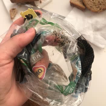 Uno Ekmek Ekmeğin İçinden Çıkan Şaşırtıcı Madde