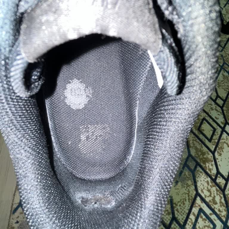 Nike Ayakkabı İnceleme Sürecinde Müşteri Mağduriyeti