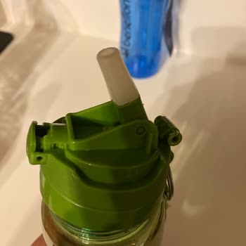 Benetton Suluk Kapaklarının Dayanıksızlığı