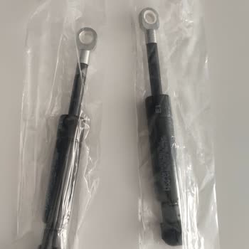 Mutfak Dolabı Pistonları Sürekli Arızalanıyor Ve Mağduriyet Yaratıyor