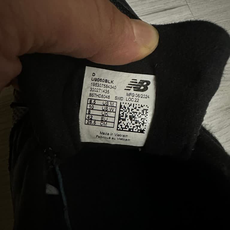 New Balance Ayakkabıda Domuz Derisi Endişesi