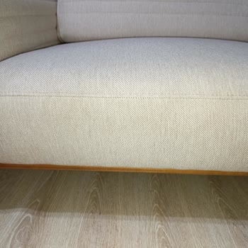 Koltuk Takımında Çıkan Lekeler Ve Kötü Müşteri Hizmetleri