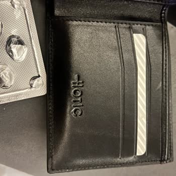 Hotiç Cüzdanda Şok Edici Buluntu