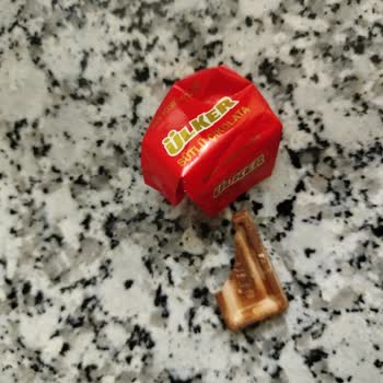 Bayat Ülker Çikolatalı Süt Kızımın Sağlığını Tehdit Ediyor