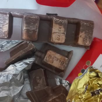 Bozuk Ülker Çikolataları