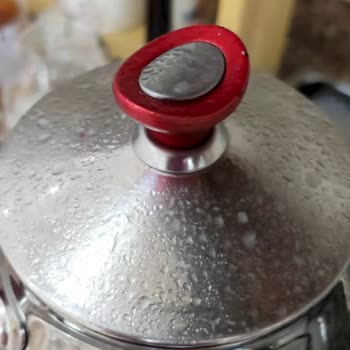 Patlama Korkusu Yaşatan Düdüklü Tencere