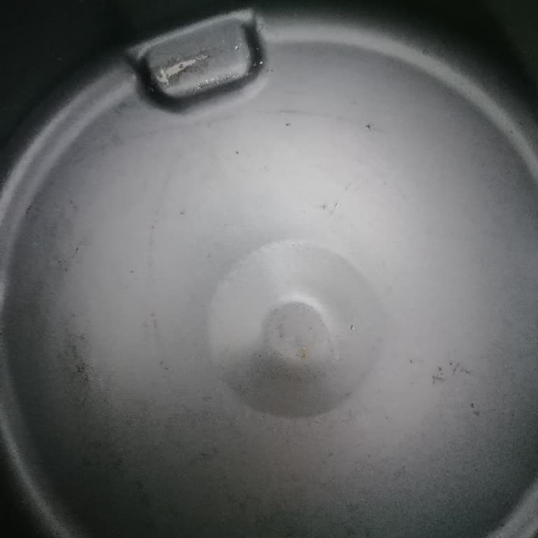 Kumtel Airfryer Paslanmaz Çelik Sepet Ve Haznesi Paslanıyor