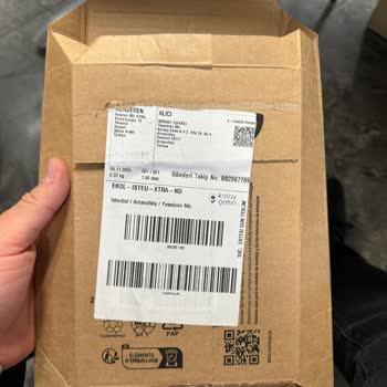 Kötü Paketleme Ve Hasarlı Ürün Teslimatı