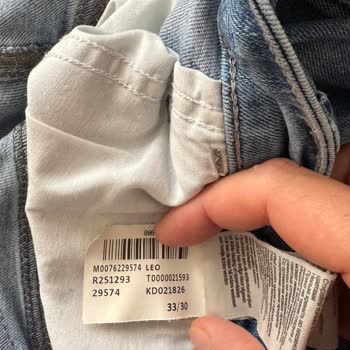 Mavi Jeans Kot Pantolon Yıkama Sonrası Yırtıldı