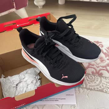 Ayakkabı Dünyası'nda Hayal Kırıklığı: Ürün Kalitesi Ve Müşteri Hizmetleri