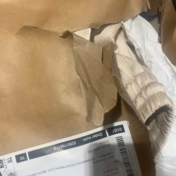 Yanlış Ürün Teslimatı Ve İade Sürecindeki Zorluklar