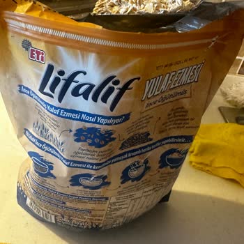 Eti Gıda Hijyen Sorunu: Yulaf Ezmesinde Saç Çıkması!