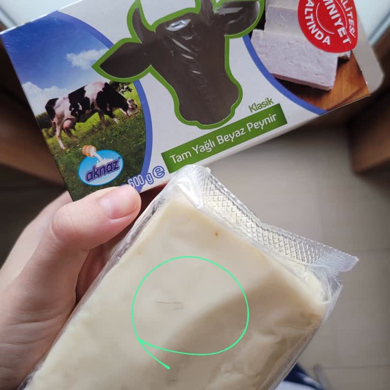 Aknaz Peynirde Hijyen Sorunu: Ambalajda Kıl Şoku
