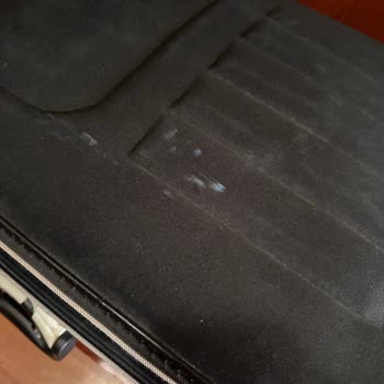 Ajet Firması İle Yolculuk Sonrası Kırılan Valizlerim İçin Çözüm Bulunamadı