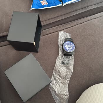 @saat.turkuaz Kırık Ve Sahte Saat!