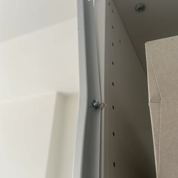 Taşıma Firmasının Sözünü Tutmaması Ve Kırılan Dolap