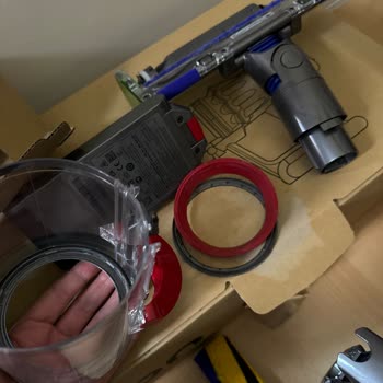 Dyson V12 Süpürge Hazne Sorunu