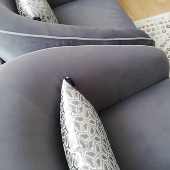 Aldığım Koltuk Takımı Beklentileri Karşılamadı: Yanlış Renk Ve Kusurlu Ürün