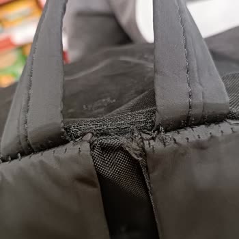 Slazenger Çantada Kısa Sürede Sökük Problemi