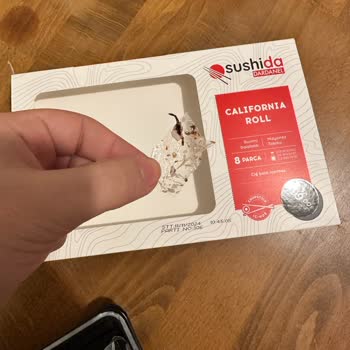 Dardanel Sushi'den Çıkan Plastik Parçası