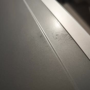 Yeni Mikrodalga Fırında Leke Sorunu Ve Değişim Talebi