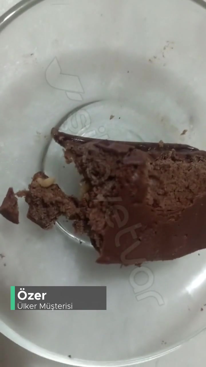 Ülker Albeniden Çıkan Kurt videonun kapak resmi
