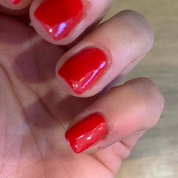 Yanlış Yapılan Protez Tırnaklar Canımı Acıttı