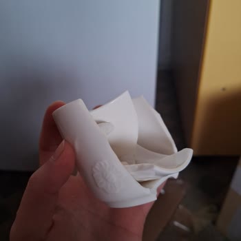 Emsan'dan Gelen Kırık Ürünler Ve İletişim Sorunu