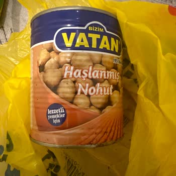 Böcekli Ürün Skandalı: Zincir Marketin Sorumluluğu Nerede?