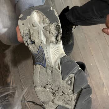 Skechers Ayakkabılarında Beklenmedik Yıpranma: Müşteri Memnuniyetsizliği
