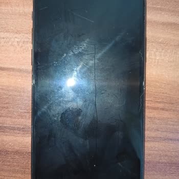 Yenilenmiş İphone X Alımında Yaşanan Sürekli Sorunlar Ve İlgisiz Servis Deneyimi