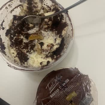 Özsüt Tiramisu'da Jelatin Sürprizi