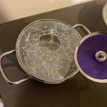 Korkmaz Mutfak Eşyaları Çelik Tencerenin Gizemli Kırılma Olayı