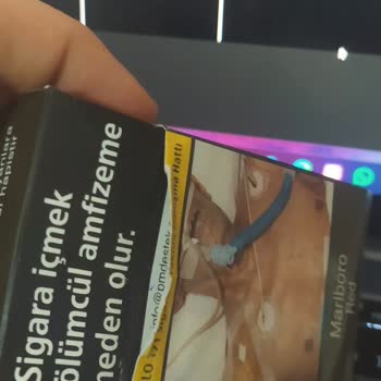 Marlboro Paketlerinde Kesilmeyen Ağız Kısmı Sorunu