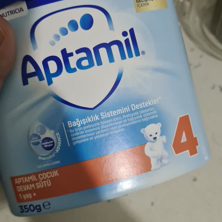 Aptamil Mama Sonrası Bebekte Sürekli Öksürük Ve Kusma Sorunu