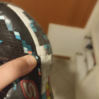 Kalitesiz Ayakkabı Ve İletişim Eksikliği