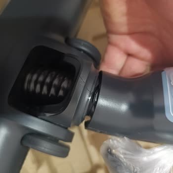 Yeni Alınan Süpürgenin Kırılan Parçaları Ve Garanti Sorunu