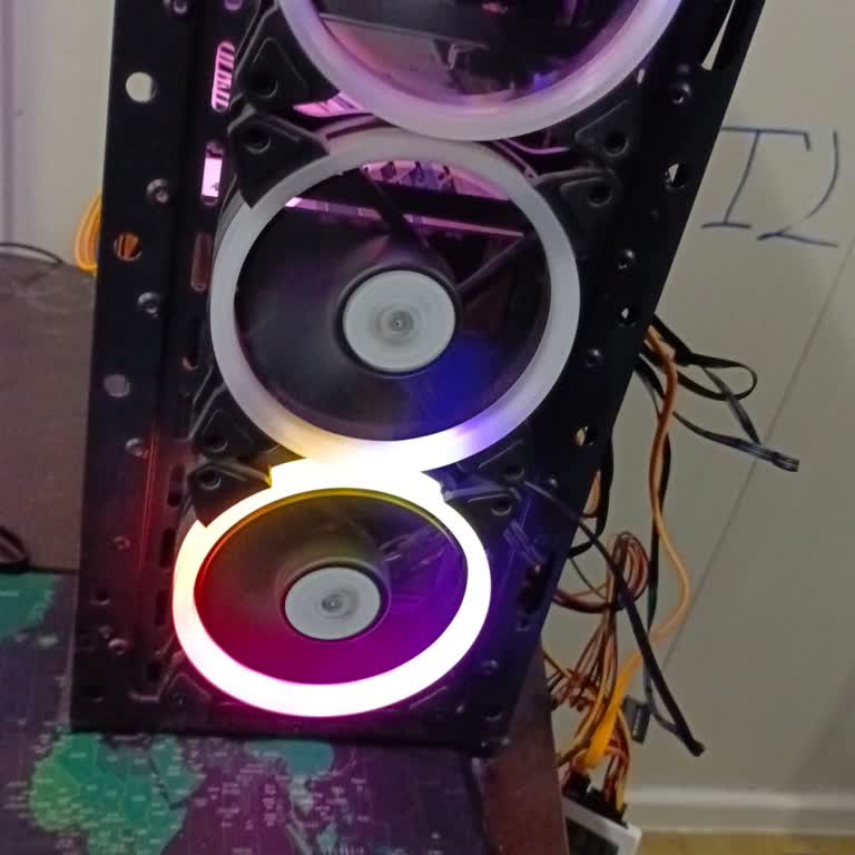 Kasa Fanı Ve RGB Tuşu Sorunu