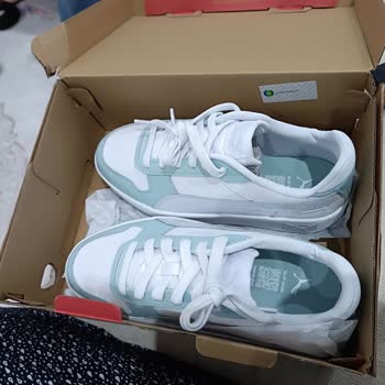 Yanlış Renk Ve Şüpheli Ürün: FLO Mağazasından Hayal Kırıklığı