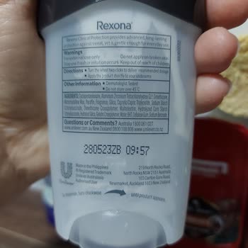 Rexona Clinical Deodorant Caused Irritation and Leaked Oil