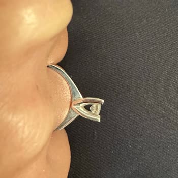 Altınbaş Yüzükte Taş Çizik Ve Orijinallik Sorunu