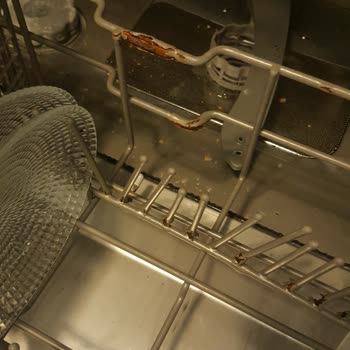 Teka Bulaşık Makinesi Sepetlerinde Çürüme Ve Kötü Yıkama Sorunu