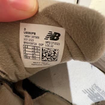 New Balance Ayakkabılarda Domuz Derisi Şoku