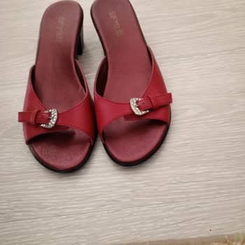 Anneler Günü Hediyesi Ceyo Terliklerin Hayal Kırıklığı