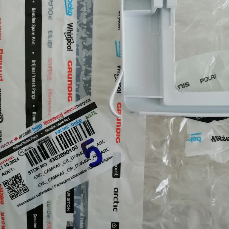 Arçelik Yetkili Servisinden Gelen Hasarlı Buzdolabı Rafı Ve Çözülmeyen Sorunlar