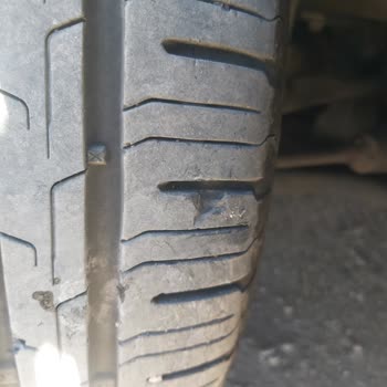 Yeni Araç Lastiklerinde Güvenlik Tehlikesi: Continental Ecocontact 6 Sorunu
