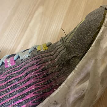 Skechers Çocuk Ayakkabısında Erken Deformasyon