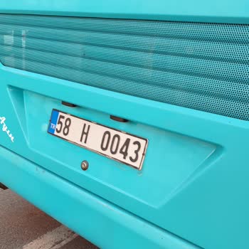 Otobüs Şoförünün Agresif Davranışları Ve Sigara Kullanımı