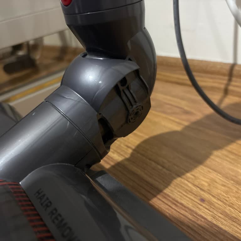Dyson Süpürge Başlığı Sorunu Ve Kötü Müşteri Hizmeti Deneyimi